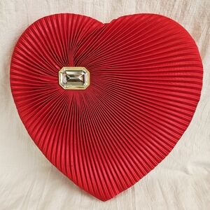 VTG Russell Stover Valentines Day Red Pleated Gem Heart Chocolate Box Proposal
